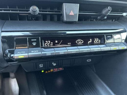 Toyota C-HR 2.0 Hybrid 200 First Edition ActivLease financial lease