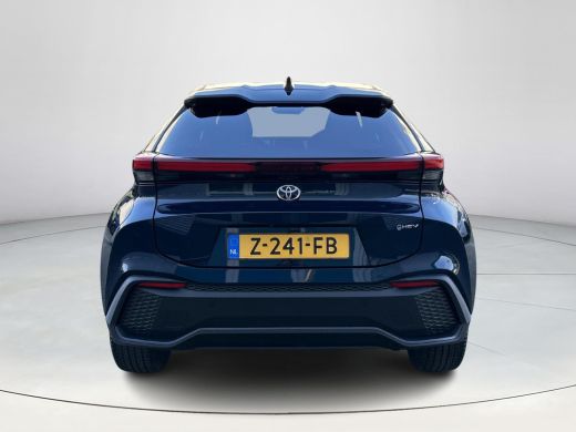 Toyota C-HR 2.0 Hybrid 200 First Edition ActivLease financial lease