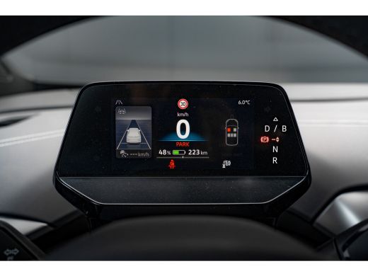 Volkswagen ID.4 Pro Limited Edition Inclusief &euro;2000,- inruilvoordeel | 'App-Connect' draadloze smartphone integra... ActivLease financial lease