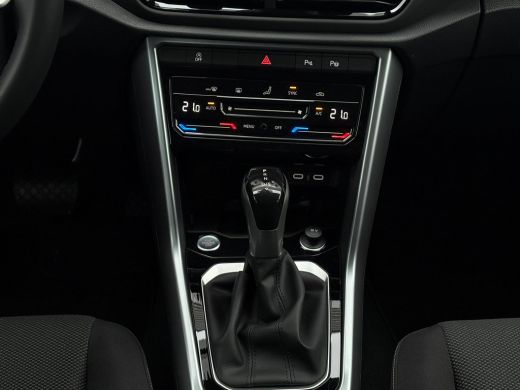 Volkswagen T-Roc 1.5 TSI 150 pk Life Edition 7-DSG | Achteruitrijcamera | Cruise control adaptief | Keyless entry/... ActivLease financial lease