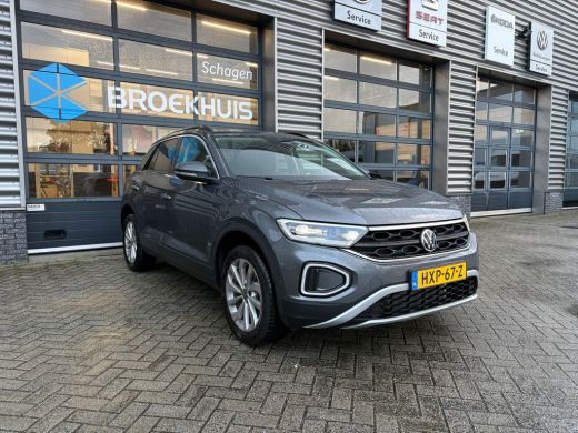 Volkswagen T-Roc 1.5 TSI 150 pk Life Edition 7-DSG | Achteruitrijcamera | Cruise control adaptief | Keyless entry/... ActivLease financial lease