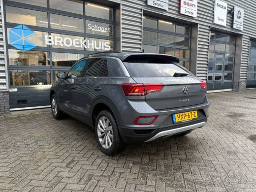 Volkswagen T-Roc 1.5 TSI 150 pk Life Edition 7-DSG | Achteruitrijcamera | Cruise control adaptief | Keyless entry/... ActivLease financial lease