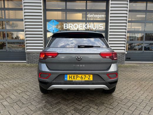Volkswagen T-Roc 1.5 TSI 150 pk Life Edition 7-DSG | Achteruitrijcamera | Cruise control adaptief | Keyless entry/... ActivLease financial lease
