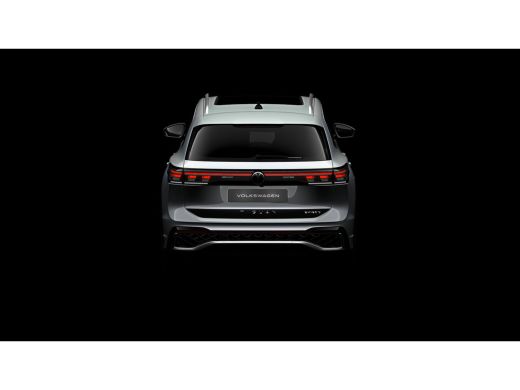 Volkswagen Tiguan R-Line Edition - eHybrid Inclusief €4000,- inruilvoordeel | 'App-Connect' draadloze smartphone in... ActivLease financial lease