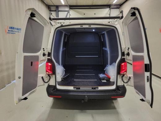 Volkswagen Transporter 2.0TDI 110pk L2/H1 2X Schuifdeur Euro 6! ActivLease financial lease