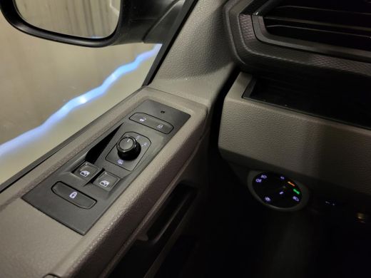 Volkswagen Transporter 2.0TDI 110pk L2/H1 Euro 6! ActivLease financial lease