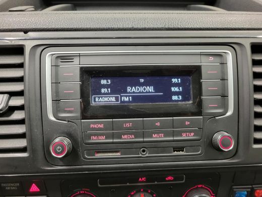 Volkswagen Transporter 2.0TDI 150pk Automaat 2500kg Trekgewicht Euro 6! ActivLease financial lease