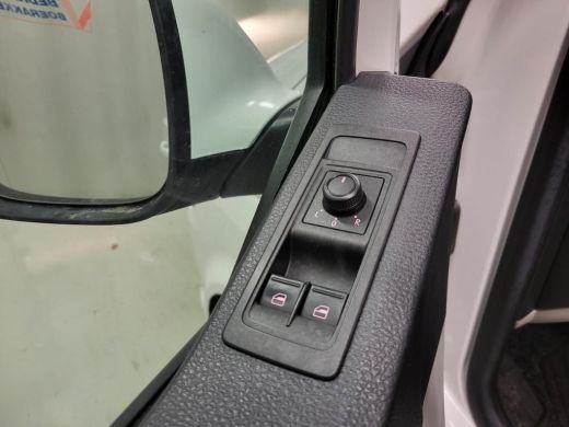 Volkswagen Transporter 2.0TDI 150pk Automaat 2500kg Trekgewicht Euro 6! ActivLease financial lease