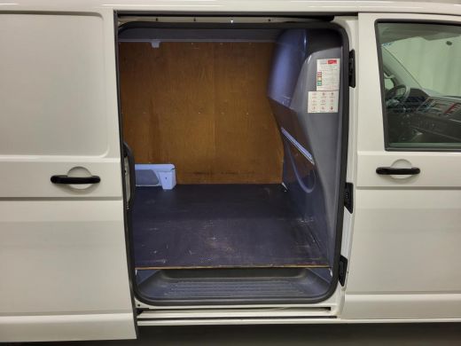 Volkswagen Transporter 2.0TDI 150pk L2/H1 Euro 6! ActivLease financial lease