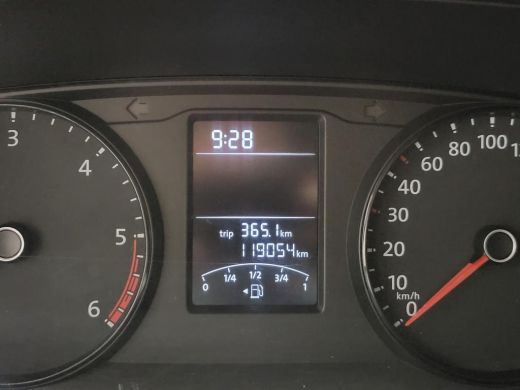 Volkswagen Transporter 2.0TDI 150pk L2/H1 Euro 6! ActivLease financial lease