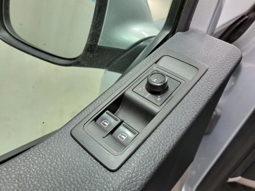 Volkswagen Transporter 2.0TDI L2/H1 Dubbele cabine Euro 6! ActivLease financial lease