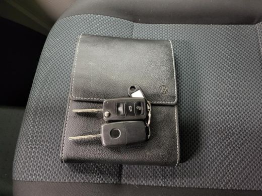 Volkswagen Transporter 2.0TDI L2/H1 Trekhaak Euro 6! ActivLease financial lease