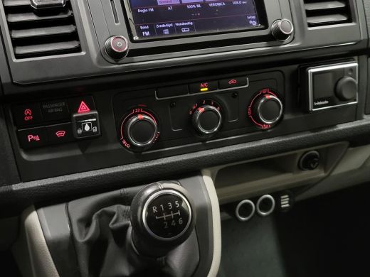 Volkswagen Transporter 2.0TSI 150pk L2/H1 2X Schuifdeur Benzine! ActivLease financial lease