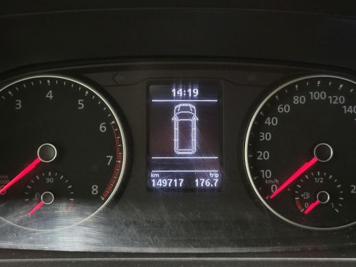 Volkswagen Transporter 2.0TSI 150pk L2/H1 Trekhaak Benzine! ActivLease financial lease