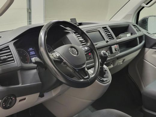 Volkswagen Transporter 2.0TSI 150pk L2/H1 Trekhaak Benzine! ActivLease financial lease