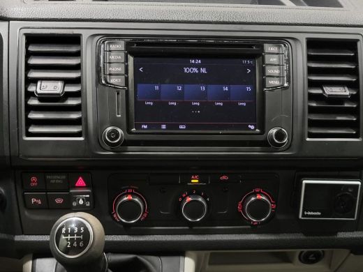 Volkswagen Transporter 2.0TSI 150pk L2/H1 Trekhaak Benzine! ActivLease financial lease