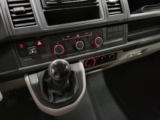 Volkswagen Transporter 2.0TSI 9-Personenbus - Excl. BTW / BPM vrij Benzine! ActivLease financial lease
