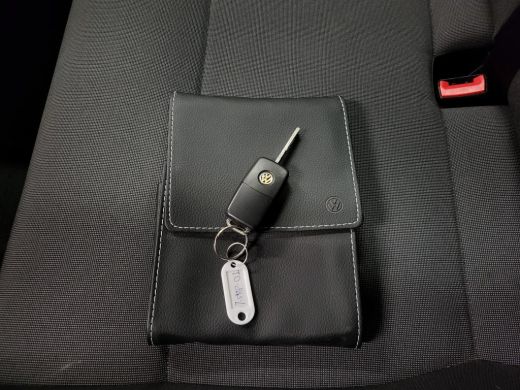 Volkswagen Transporter 2.0TSI 9-Personenbus - Excl. BTW / BPM vrij Benzine! ActivLease financial lease