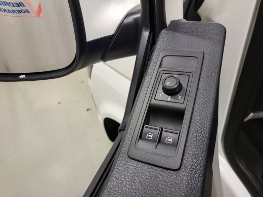 Volkswagen Transporter 2.0TSI 9-Personenbus - Excl. BTW / BPM vrij Benzine! ActivLease financial lease