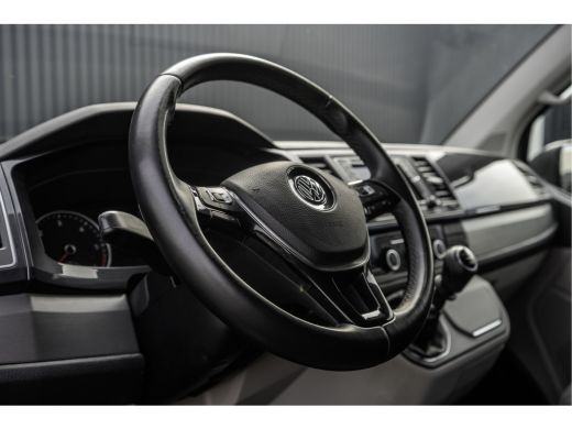 Volkswagen Transporter | L2H1 | LED | Camera | CarPlay | Navigatie | Cruise | Airco | PDC | Euro 6 ActivLease financial lease