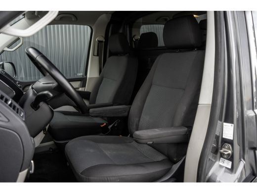 Volkswagen Transporter | L2H1 | LED | Camera | CarPlay | Navigatie | Cruise | Airco | PDC | Euro 6 ActivLease financial lease
