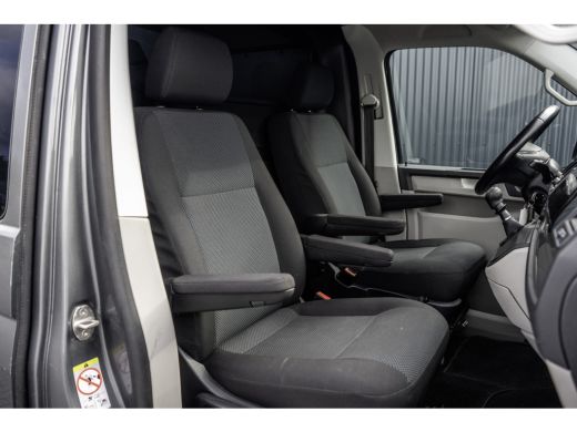 Volkswagen Transporter | L2H1 | LED | Camera | CarPlay | Navigatie | Cruise | Airco | PDC | Euro 6 ActivLease financial lease