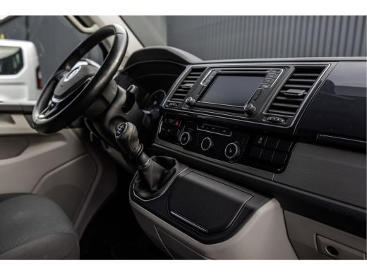 Volkswagen Transporter | L2H1 | LED | Camera | CarPlay | Navigatie | Cruise | Airco | PDC | Euro 6 ActivLease financial lease