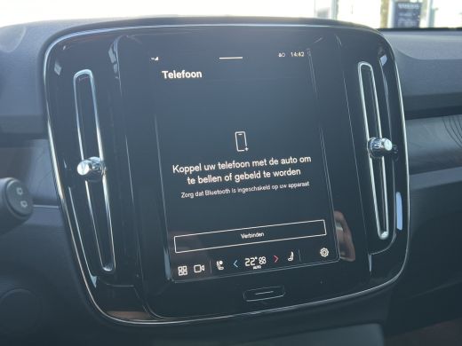 Volvo  EX40 Single Motor Extended Range Plus 82 kWh | BlackPack | Trekhaak | Pixel led | Sportstoelen | Keyle... ActivLease financial lease