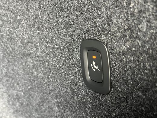 Volvo  EX40 Single Motor Extended Range Plus 82 kWh | BlackPack | Trekhaak | Pixel led | Sportstoelen | Keyle... ActivLease financial lease