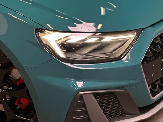 Audi A1 Sportback Sportback 40 TFSI 3x S-Line Keyless|B&o Sound|Sfeerlicht|Edition|200PK ActivLease financial lease
