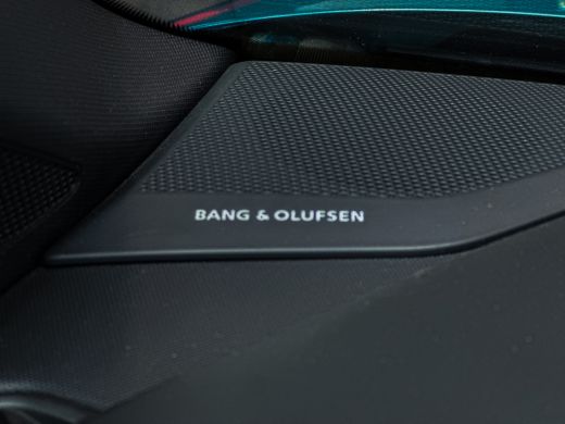 Audi A1 Sportback Sportback 40 TFSI 3x S-Line Keyless|B&o Sound|Sfeerlicht|Edition|200PK ActivLease financial lease