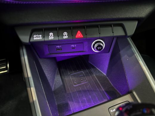 Audi A1 Sportback Sportback 40 TFSI 3x S-Line Keyless|B&o Sound|Sfeerlicht|Edition|200PK ActivLease financial lease