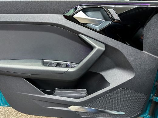 Audi A1 Sportback Sportback 40 TFSI 3x S-Line Keyless|B&o Sound|Sfeerlicht|Edition|200PK ActivLease financial lease