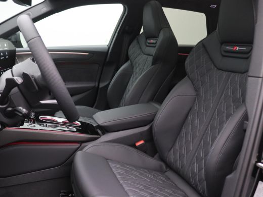 Audi A6 Avant 2.0 e-hybrid quattro S edition Competition 367 PK Sportstoelen plus, head-up, B&O sound, Lu... ActivLease financial lease