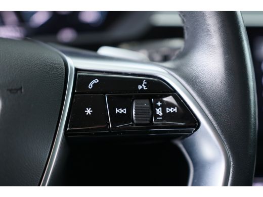 Audi e-tron 55 quattro Business edition 95 kWh | Camera | Virtual Cockpit | Stoelverwarming | Elektr Stoel | ... ActivLease financial lease