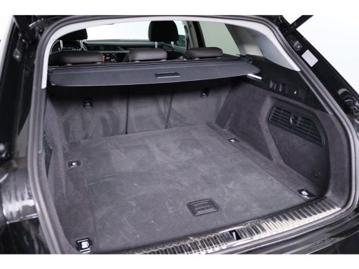 Audi e-tron 55 quattro Business edition 95 kWh | Camera | Virtual Cockpit | Stoelverwarming | Elektr Stoel | ... ActivLease financial lease