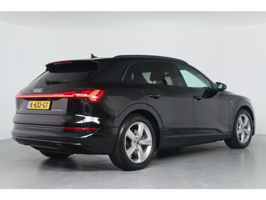 Audi e-tron 55 quattro Business edition 95 kWh | Camera | Virtual Cockpit | Stoelverwarming | Elektr Stoel | ... ActivLease financial lease