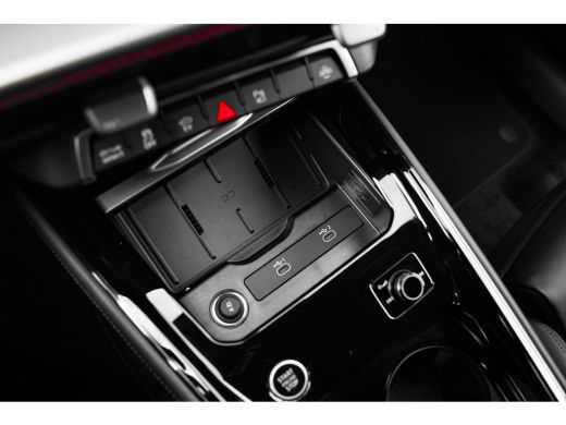 Audi Q3 S edition | Adaptive cruise control | Audi sound system | Cruise control ActivLease financial lease