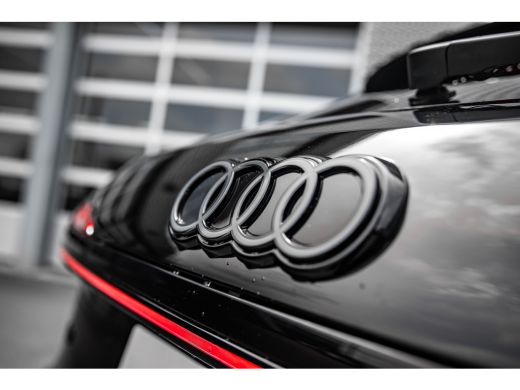 Audi Q3 S edition | Adaptive cruise control | Audi sound system | Cruise control ActivLease financial lease