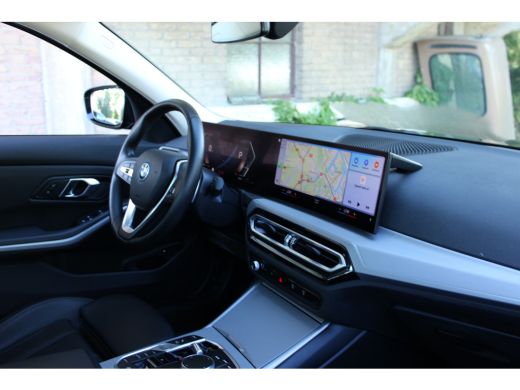 BMW 3 Serie 320e 204PK PHEV BUSINESS SPORT LEDER/CARPLAY/NIEUW-TYPE ActivLease financial lease