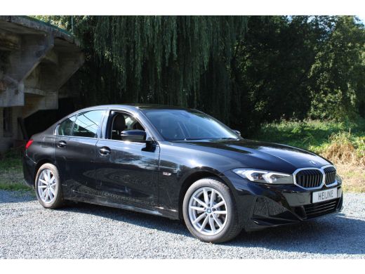BMW 3 Serie 320e 204PK PHEV BUSINESS SPORT LEDER/CARPLAY/NIEUW-TYPE ActivLease financial lease