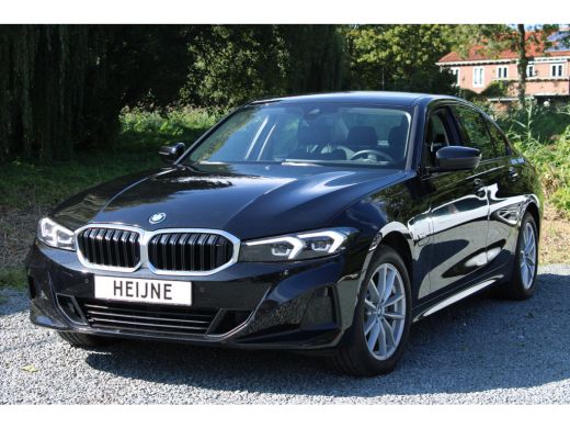 BMW 3 Serie 320e 204PK PHEV BUSINESS SPORT LEDER/CARPLAY/NIEUW-TYPE ActivLease financial lease