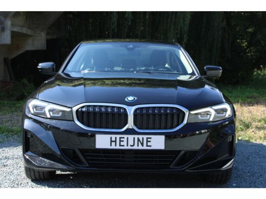 BMW 3 Serie 320e 204PK PHEV BUSINESS SPORT LEDER/CARPLAY/NIEUW-TYPE ActivLease financial lease