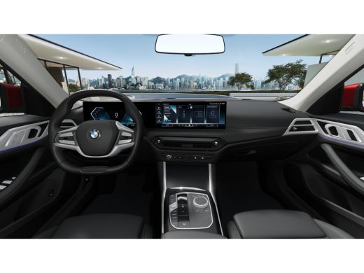 BMW i4 eDrive35 / Achteruitrijcamera / Stoelverwarming / Widescreen Display / Airconditioning / Active C... ActivLease financial lease