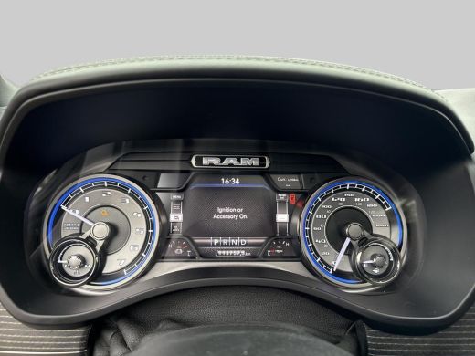 Dodge Ram 1500 1500 5.7 V8 4x4 Crew Cab Limited Geheel rijklaar incl. Garantie ActivLease financial lease