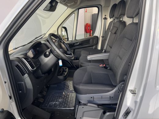 Fiat Ducato 2.2 MultiJet 140 S&S L3H2 3.3t | Achteruitrijcamera | Airco (automatisch) | Apple Carplay/Android... ActivLease financial lease
