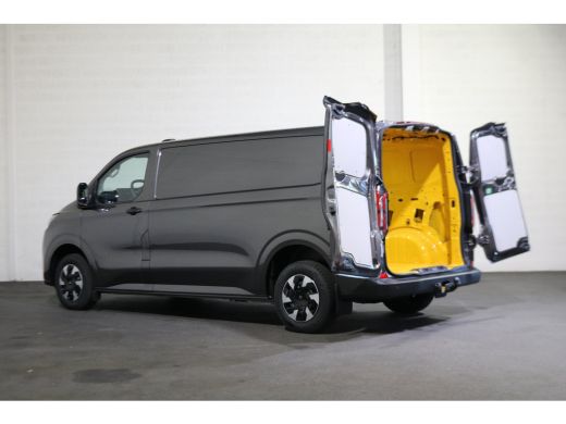 Ford E-Transit Custom 340 L2 H1 Trend 65 kWh (direct leverbaar) ActivLease financial lease