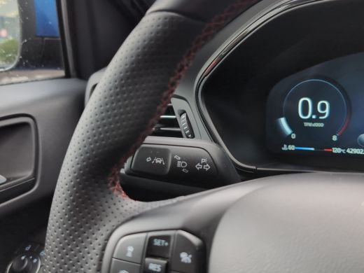 Ford Focus Wagon 1.0 155pk Hybrid ST Line X | Pano | Head-Up | Adap. Cruise | Winter Pack ActivLease financial lease