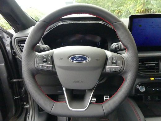 Ford Kuga 2.5 PHEV 243PK ST-Line X | PANORAMADAK | 19''LMV | ADAPTIVE CRUISE | DODEHOEKDETECTIE | STOEL+STU... ActivLease financial lease