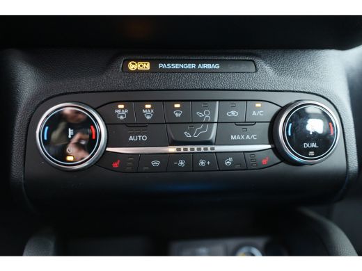 Ford Kuga 2.5 PHEV ST-Line | Trekhaak | Stoel-/Stuurverwarming | Climate Control | Camera | Keyless | Parke... ActivLease financial lease